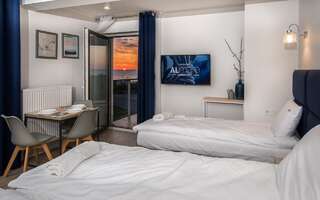Отели типа «постель и завтрак» Al Mare - Apartamenty i pokoje Сарбиново Трехместный номер "Комфорт" с балконом-5
