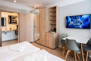 Отели типа «постель и завтрак» Al Mare - Apartamenty i pokoje Сарбиново Трехместный номер "Комфорт" с балконом-2